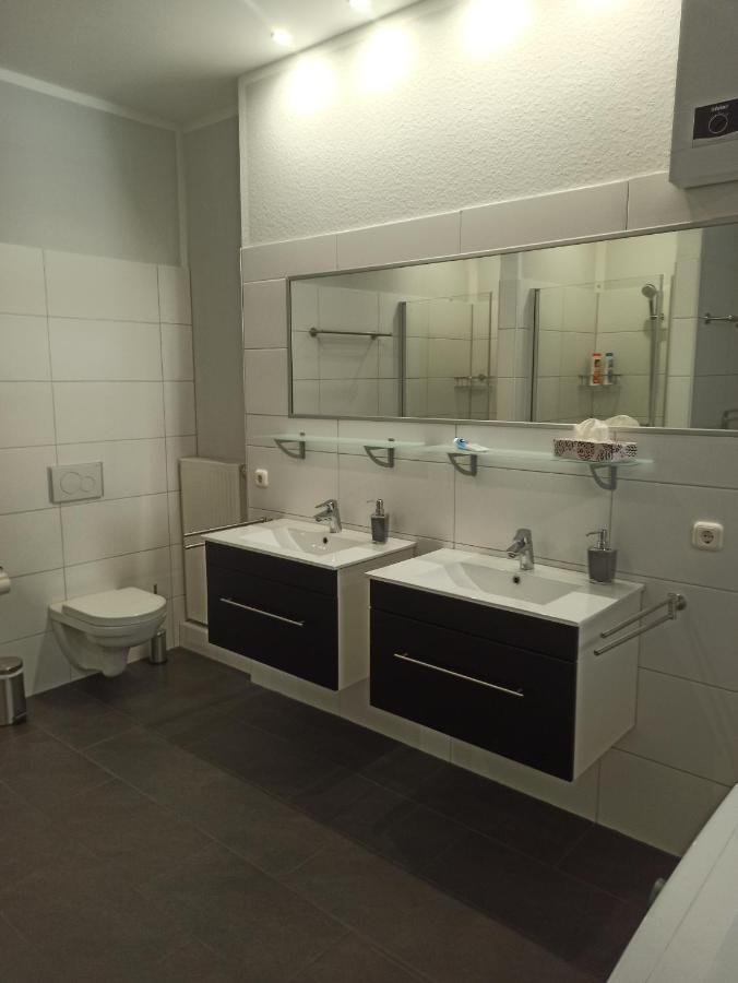 Business Apartment Near Neuss/Duesseldorf كورشنبرويش المظهر الخارجي الصورة